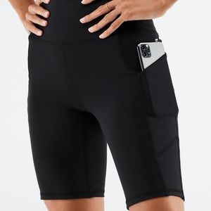 Fabletics Oasis High Waisted Pocket Bike Short 9” Size Small/6